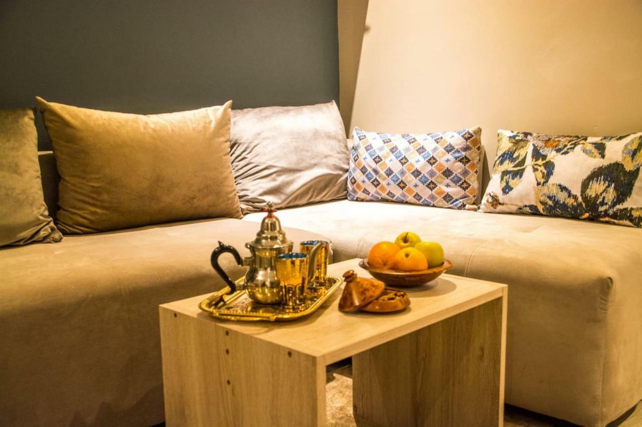 Apartament Beau Studio, Cozy, Quartier Vivant, Proche De Tous Wadżda Zewnętrze zdjęcie