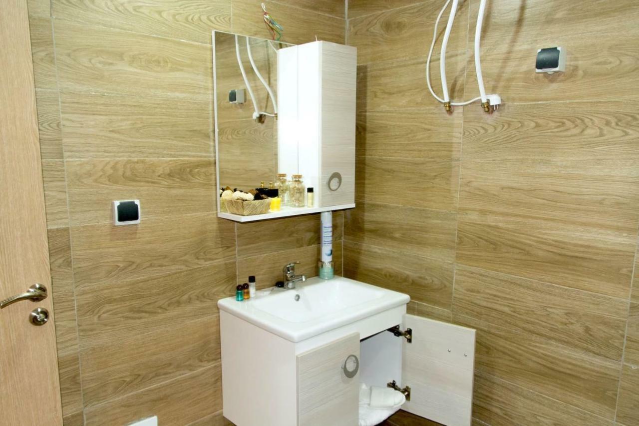 Apartament Beau Studio, Cozy, Quartier Vivant, Proche De Tous Wadżda Zewnętrze zdjęcie