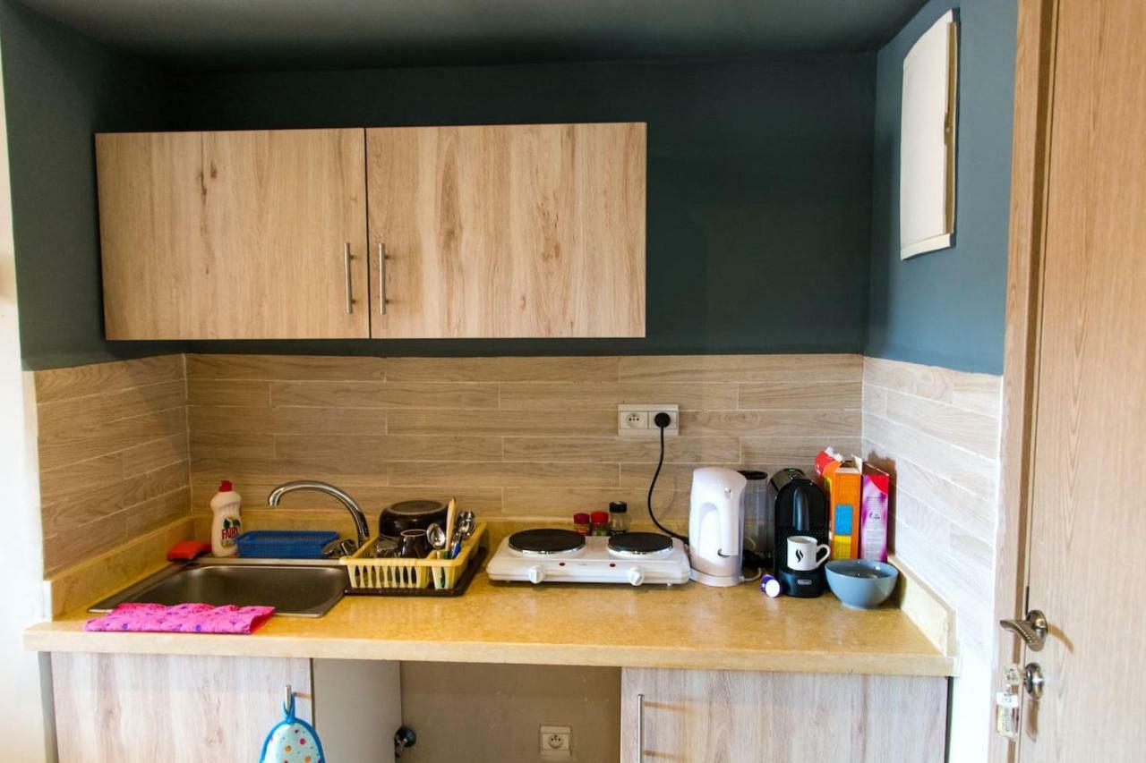 Apartament Beau Studio, Cozy, Quartier Vivant, Proche De Tous Wadżda Zewnętrze zdjęcie